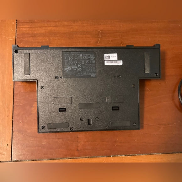 Product DescriptionE-Port Plus PR02X Docking Station / Port Replicator Kit.Inc - Picture 2 of 6